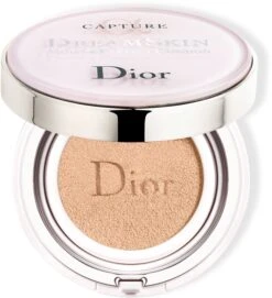 DIOR Capture Dreamskin Moist & Perfect Cushion