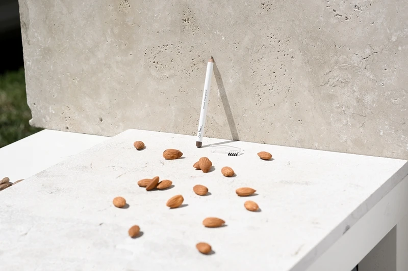 Ere Perez Almond – Image 4