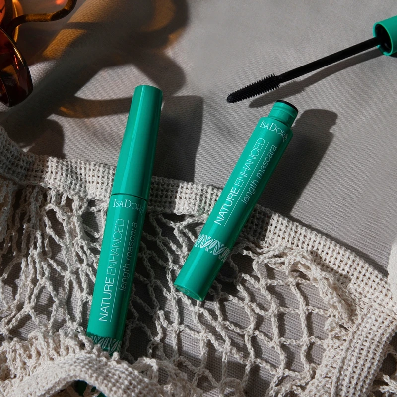 IsaDora Nature Enhanced Length Mascara – Image 3